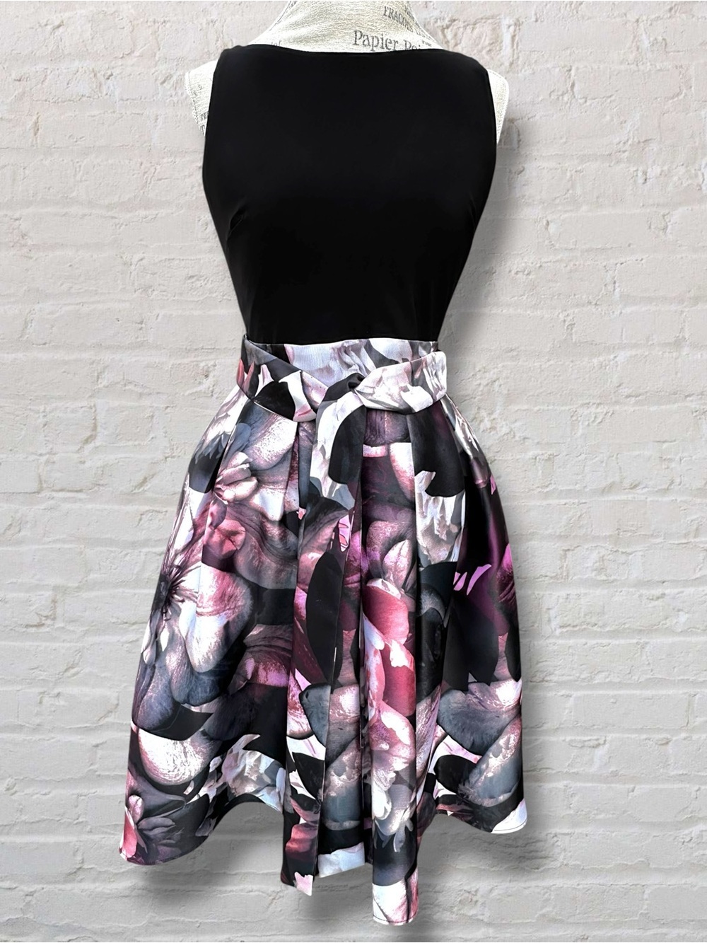 Bellissima SLNY Black Floral High-Low Cocktail Dress Pass Through Tie Sz 6 - Picture 13 of 16